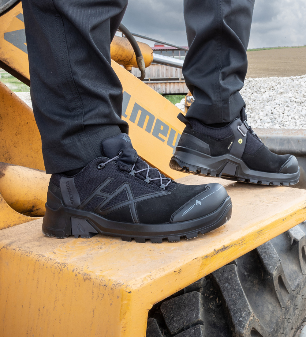 631001 HAIX CONNEXIS Safety+ GTX low black-black 1000x1100 631001 HAIX CONNEXIS Safety+ GTX low black-black 1000x1100