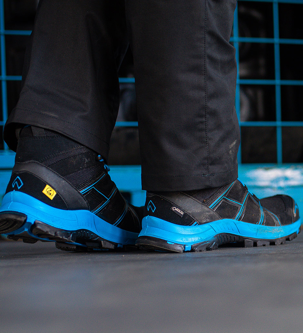 610015 HAIX Black Eagle Safety 40.1 mid black-blue 1000x1100 - Kopie 610015 HAIX Black Eagle Safety 40.1 mid black-blue 1000x1100 - Kopie
