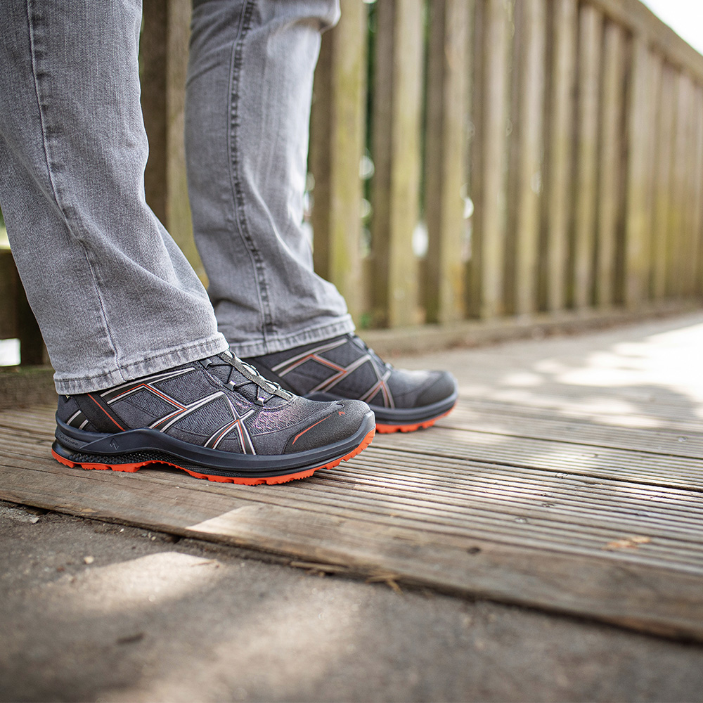 330059_-be_adventure_2-2_GTX_low_graphite-orange_act03 330059_-be_adventure_2-2_gtx_low_graphite-orange_act0301910