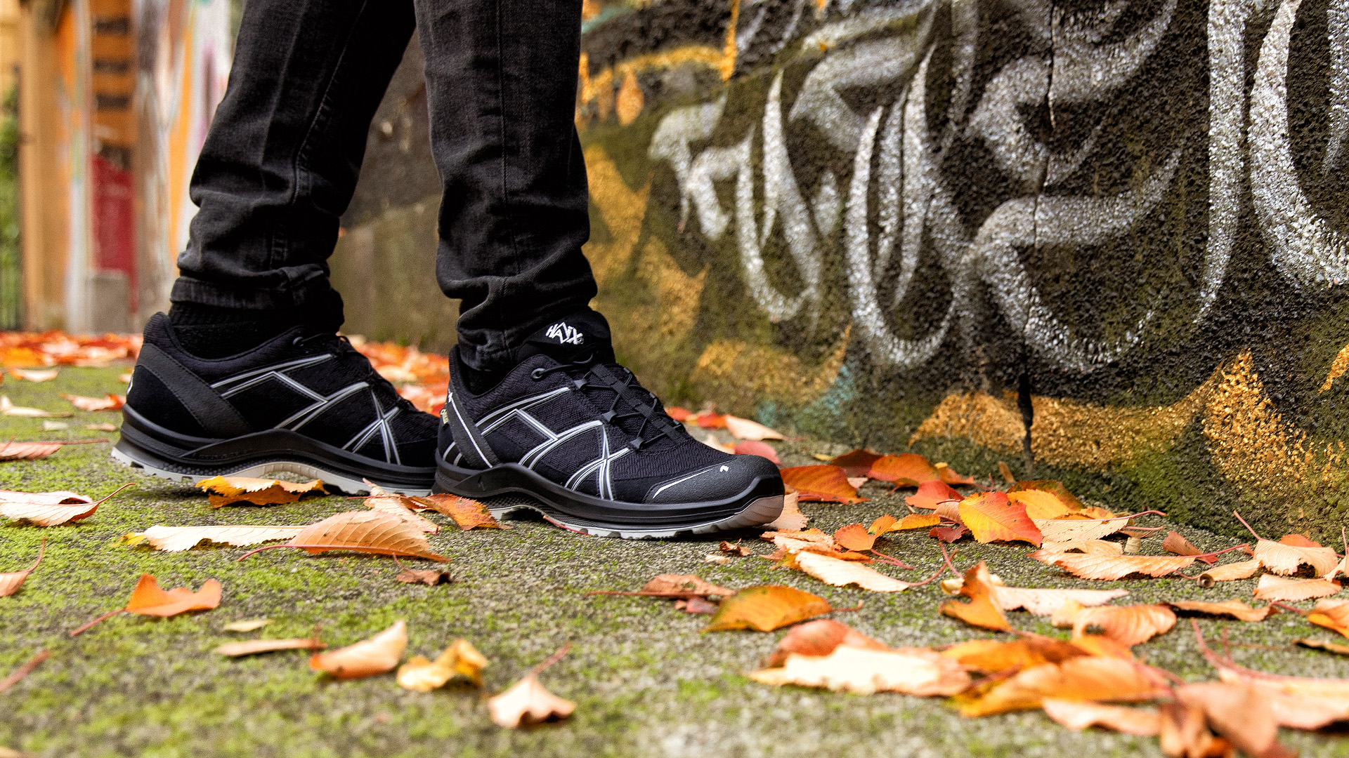 330077_be-adv-2-2-low-black-silver 330077_be-adv-2-2-low-black-silver