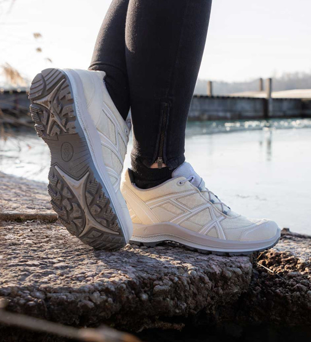 330129_be_adventure_ivory-cream_1920x1080_042022_1000x1100 330129_be_adventure_ivory-cream_1920x1080_042022_1000x1100